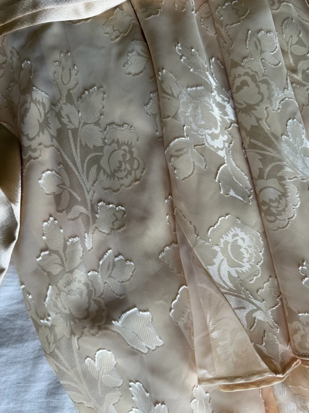 Vintage Gold Robe and Nightgown Set